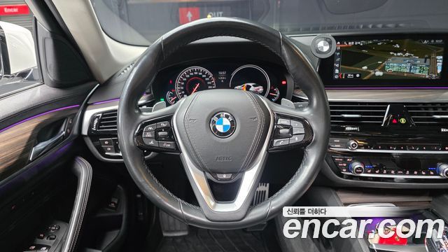 BMW 5-Series 530i Luxury Plus