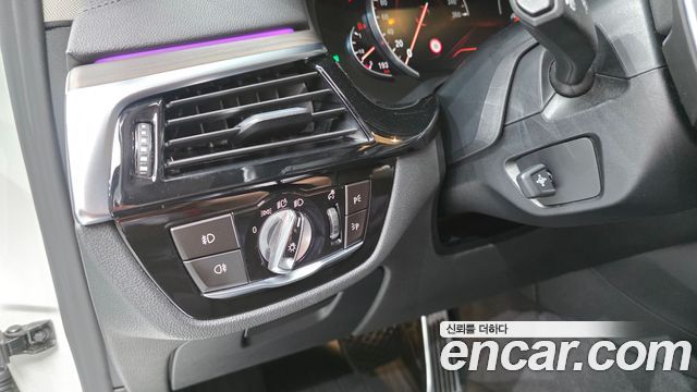 BMW 5-Series 530i Luxury Plus