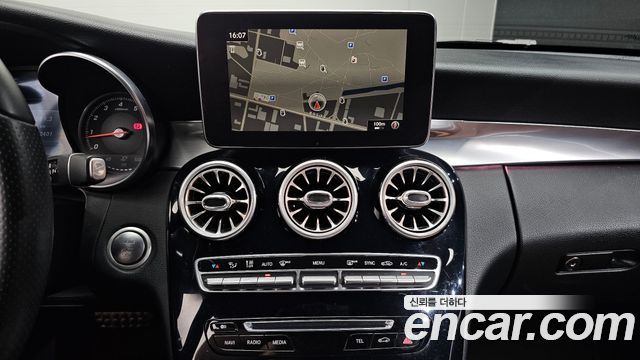 Mercedes-Benz C-Class C200 Cabriolet