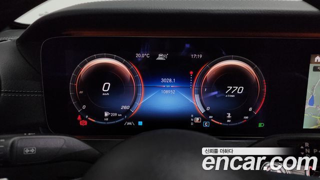 Mercedes-Benz E-Class E220d 4MATIC AMG Line