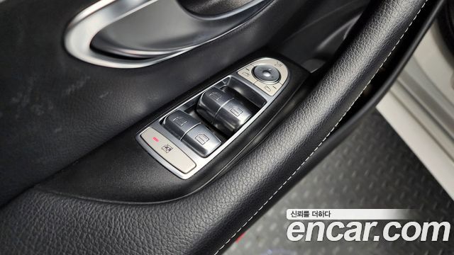 Mercedes-Benz E-Class E220d 4MATIC AMG Line