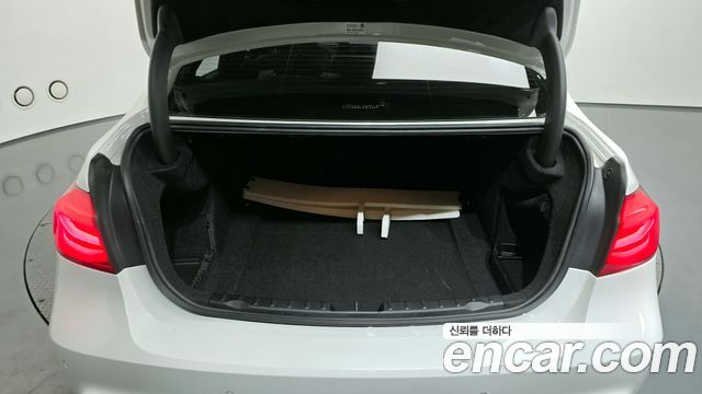 BMW 3-Series 320i M Sport
