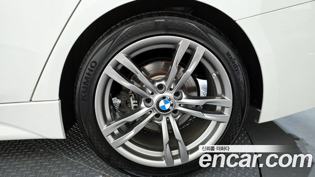 BMW 3-Series 320i M Sport