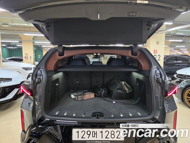BMW XM 4.4
