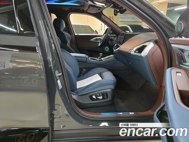 BMW XM 4.4