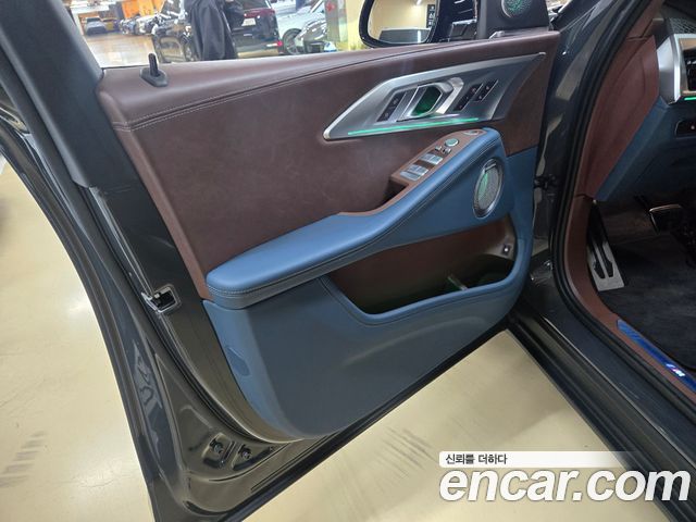 BMW XM 4.4