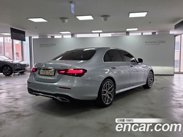 Mercedes-Benz E-Class E220d 4MATIC AMG Line
