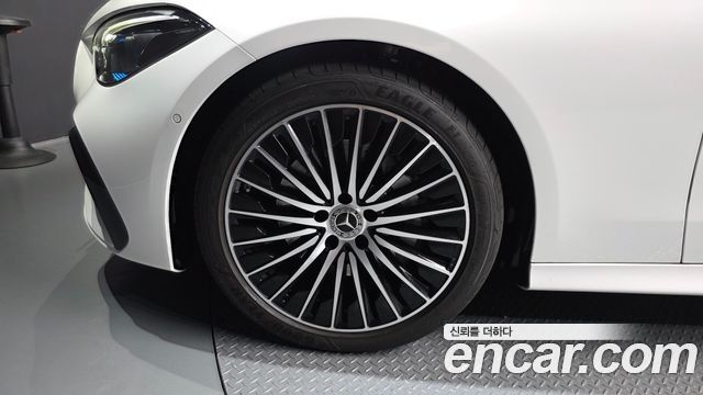 Mercedes-Benz CLE-Class CLE200 Coupe