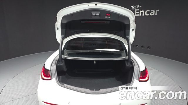 Mercedes-Benz CLE-Class CLE200 Coupe