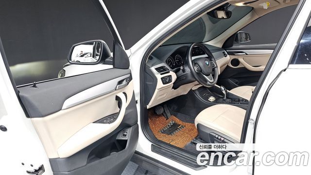 BMW X1 xDrive 20i Advantage