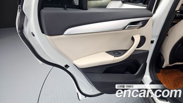 BMW X1 xDrive 20i Advantage