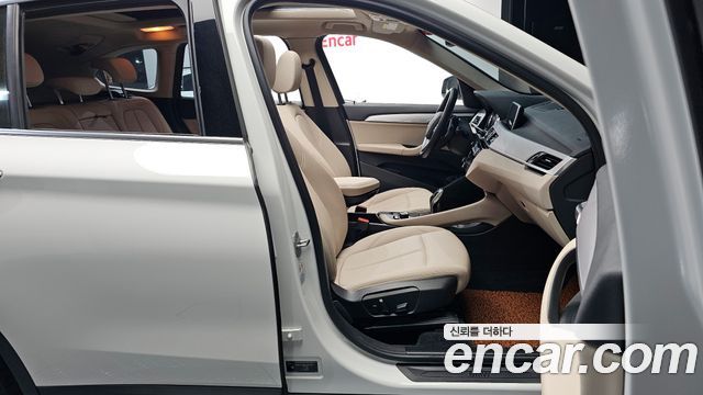 BMW X1 xDrive 20i Advantage