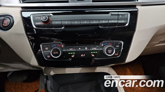 BMW X1 xDrive 20i Advantage