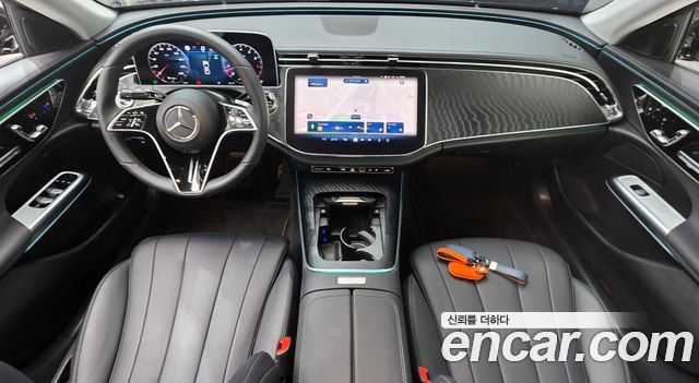 Mercedes-Benz E-Class E200 Avantgarde