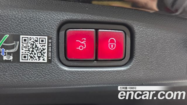 Mercedes-Benz E-Class E200 Avantgarde