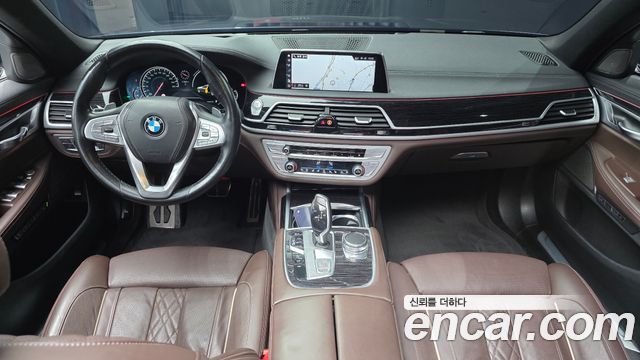 BMW 7-Series 730d xDrive M Sport