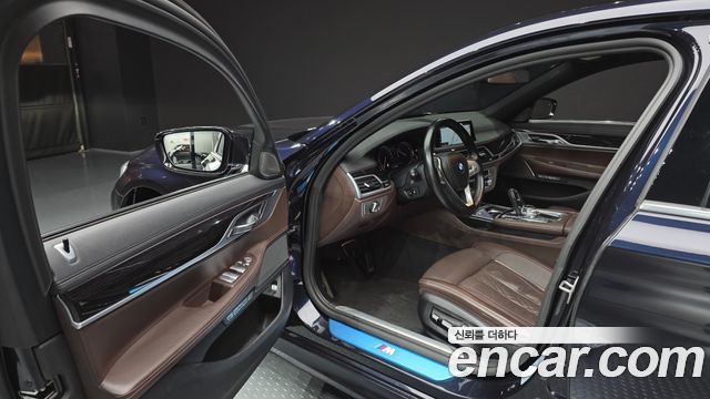 BMW 7-Series 730d xDrive M Sport