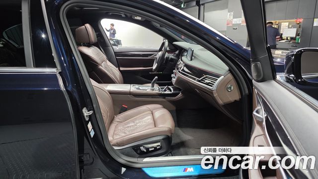 BMW 7-Series 730d xDrive M Sport