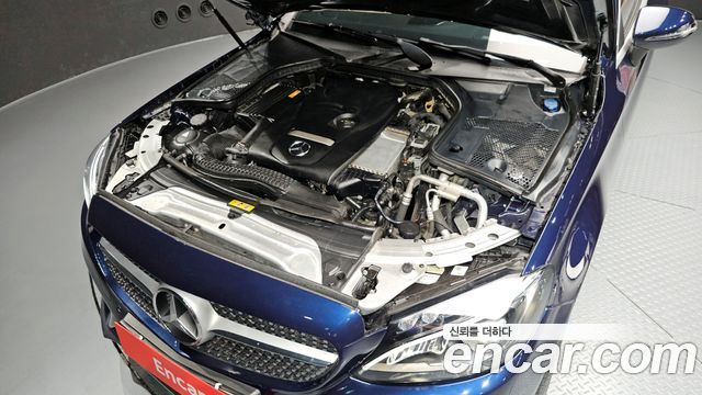 Mercedes-Benz C-Class C200 Cabriolet
