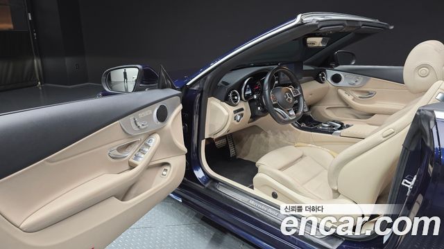 Mercedes-Benz C-Class C200 Cabriolet