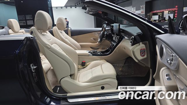 Mercedes-Benz C-Class C200 Cabriolet