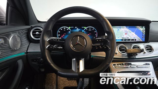 Mercedes-Benz E-Class E350 4MATIC AMG Line