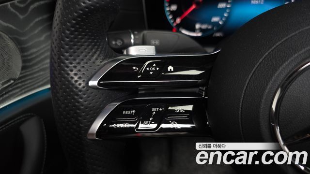 Mercedes-Benz E-Class E350 4MATIC AMG Line