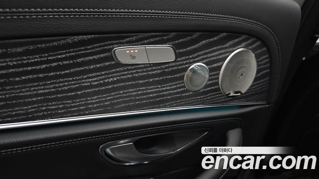 Mercedes-Benz E-Class E350 4MATIC AMG Line