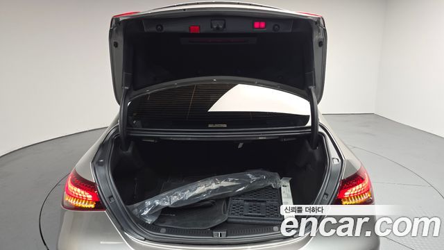 Mercedes-Benz E-Class E350 4MATIC AMG Line