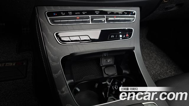 Mercedes-Benz E-Class E350 4MATIC AMG Line