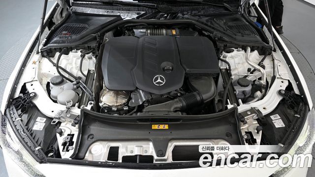 Mercedes-Benz E-Class E220d 4MATIC Exclusive