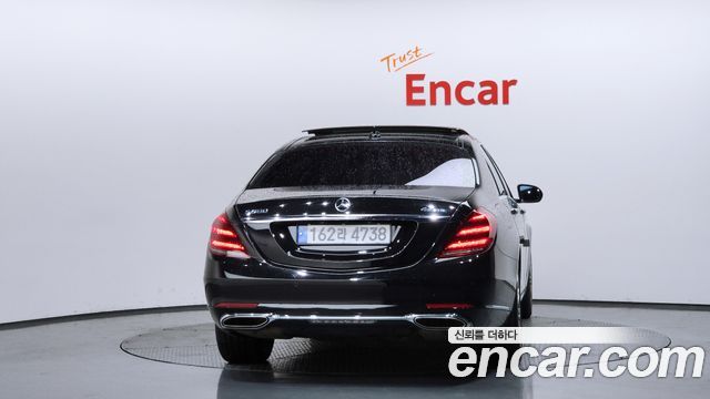 Mercedes-Benz S-Class S560L 4MATIC