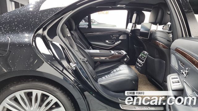Mercedes-Benz S-Class S560L 4MATIC