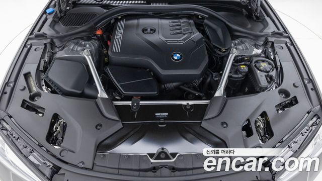 BMW 5-Series 520i M Sport