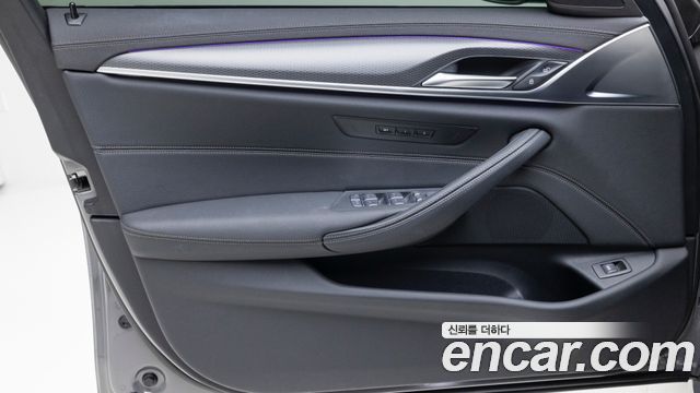 BMW 5-Series 520i M Sport