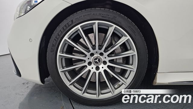 Mercedes-Benz S-Class S500L 4MATIC