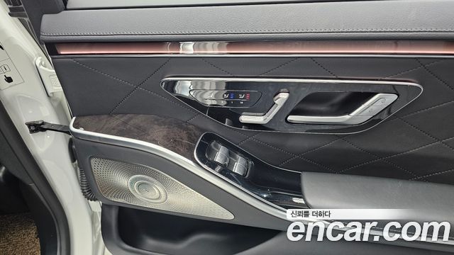 Mercedes-Benz S-Class S500L 4MATIC