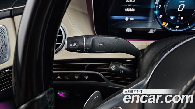 Mercedes-Benz S-Class Maybach S560 4MATIC