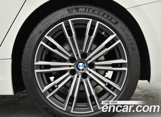BMW 3-Series 320i M Sport