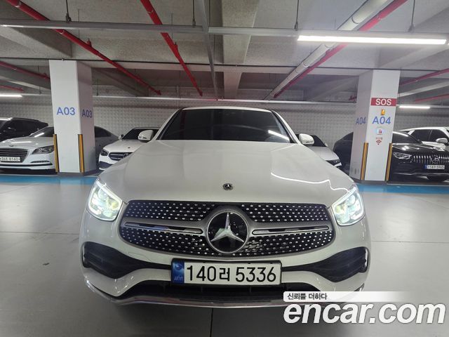 Mercedes-Benz GLC-Class GLC300 4MATIC Premium Coupe