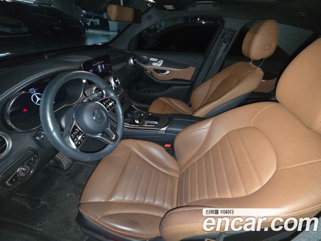 Mercedes-Benz GLC-Class GLC300 4MATIC Premium Coupe