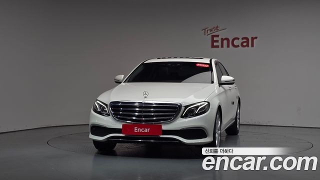 Mercedes-Benz E-Class E220d Exclusive