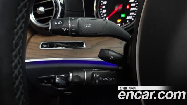 Mercedes-Benz E-Class E220d Exclusive