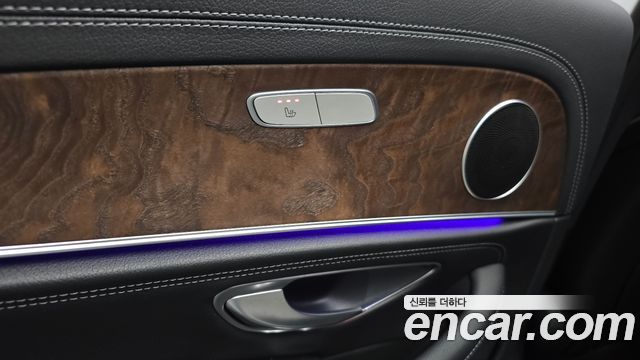 Mercedes-Benz E-Class E220d Exclusive