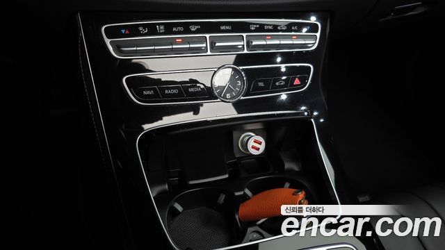 Mercedes-Benz E-Class E220d Exclusive