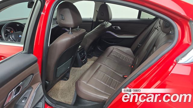 BMW 3-Series 320d Luxury