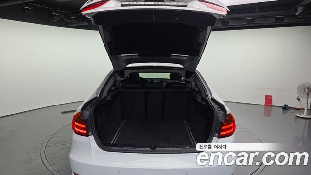 BMW Gran Turismo GT 320d