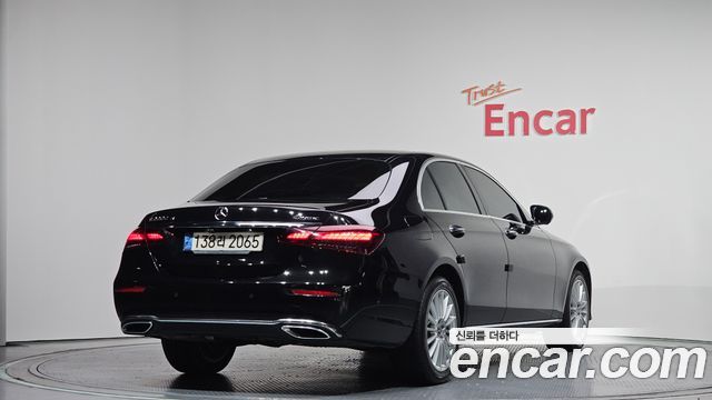 Mercedes-Benz E-Class E220d 4MATIC Exclusive
