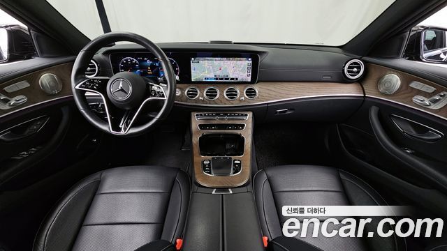 Mercedes-Benz E-Class E220d 4MATIC Exclusive