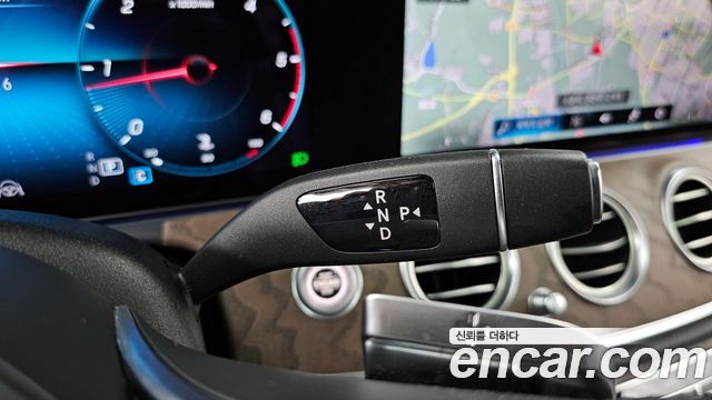 Mercedes-Benz E-Class E220d 4MATIC Exclusive